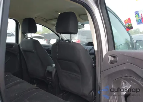 2014 Ford Escape S z USA, uszkodzony, nr VIN 1FMCU0F70EUC05917